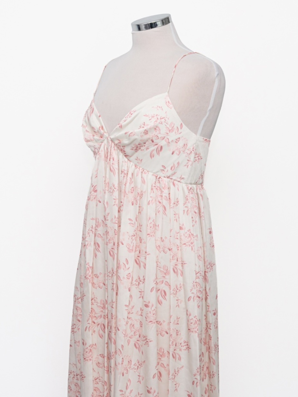 SACHIN & BABI - Jessica Gown Rouge Watercolor Floral Gown - Picture 10 of 11